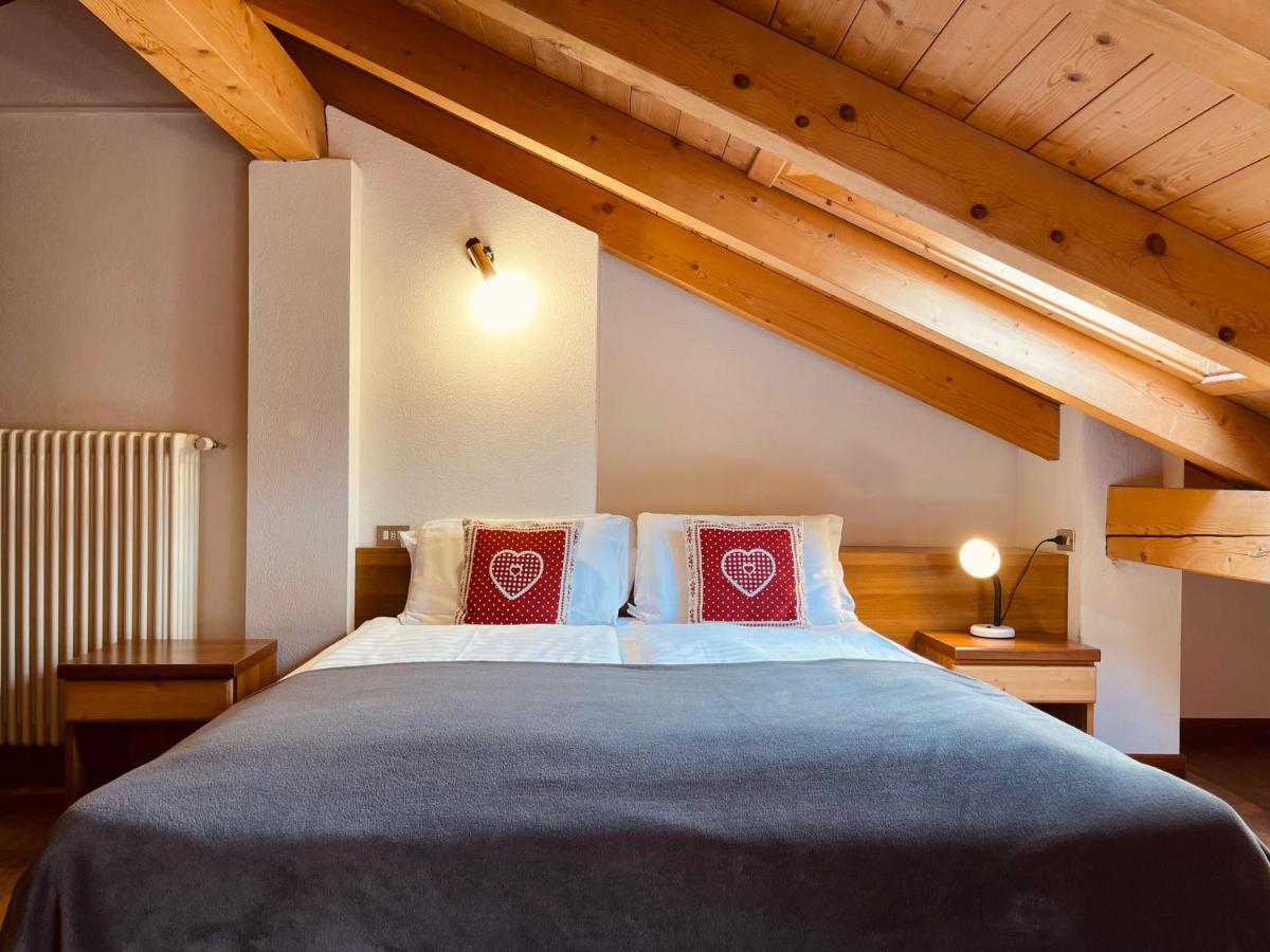 Elga Residence - Relax In Alta Valtellina - Bormio Valdisotto Buitenkant foto