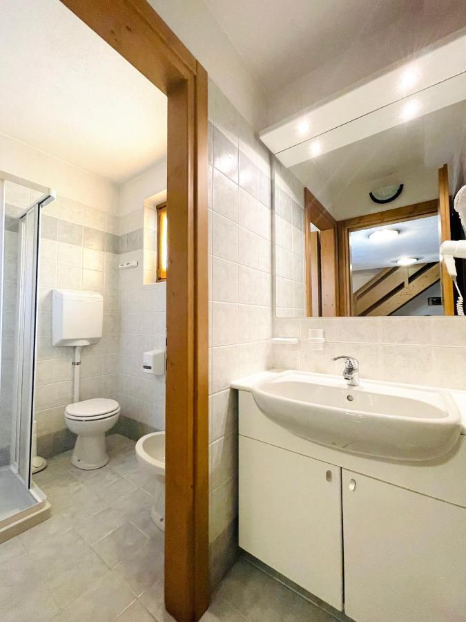 Elga Residence - Relax In Alta Valtellina - Bormio Valdisotto Buitenkant foto